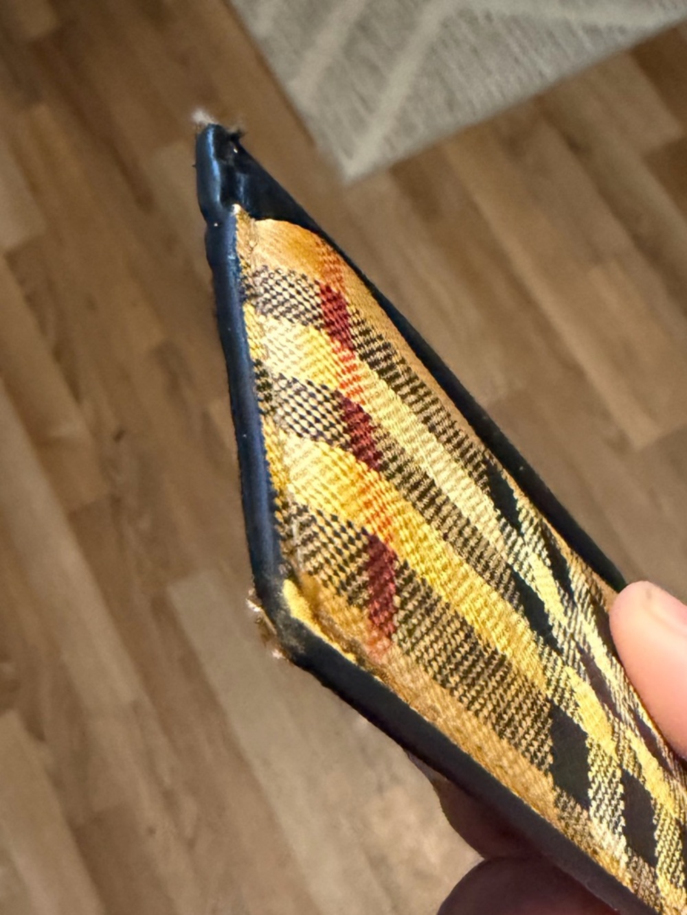 Authentic Burberry Yellow Plaid and Black Leather Card Holder - Picture 5 of 13